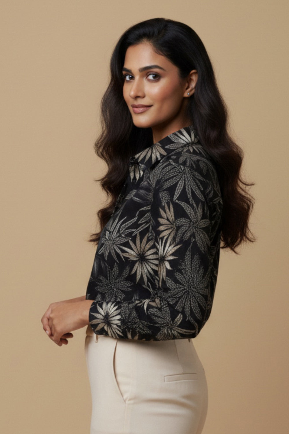 Leaf Aura Regular Shirt (Black)