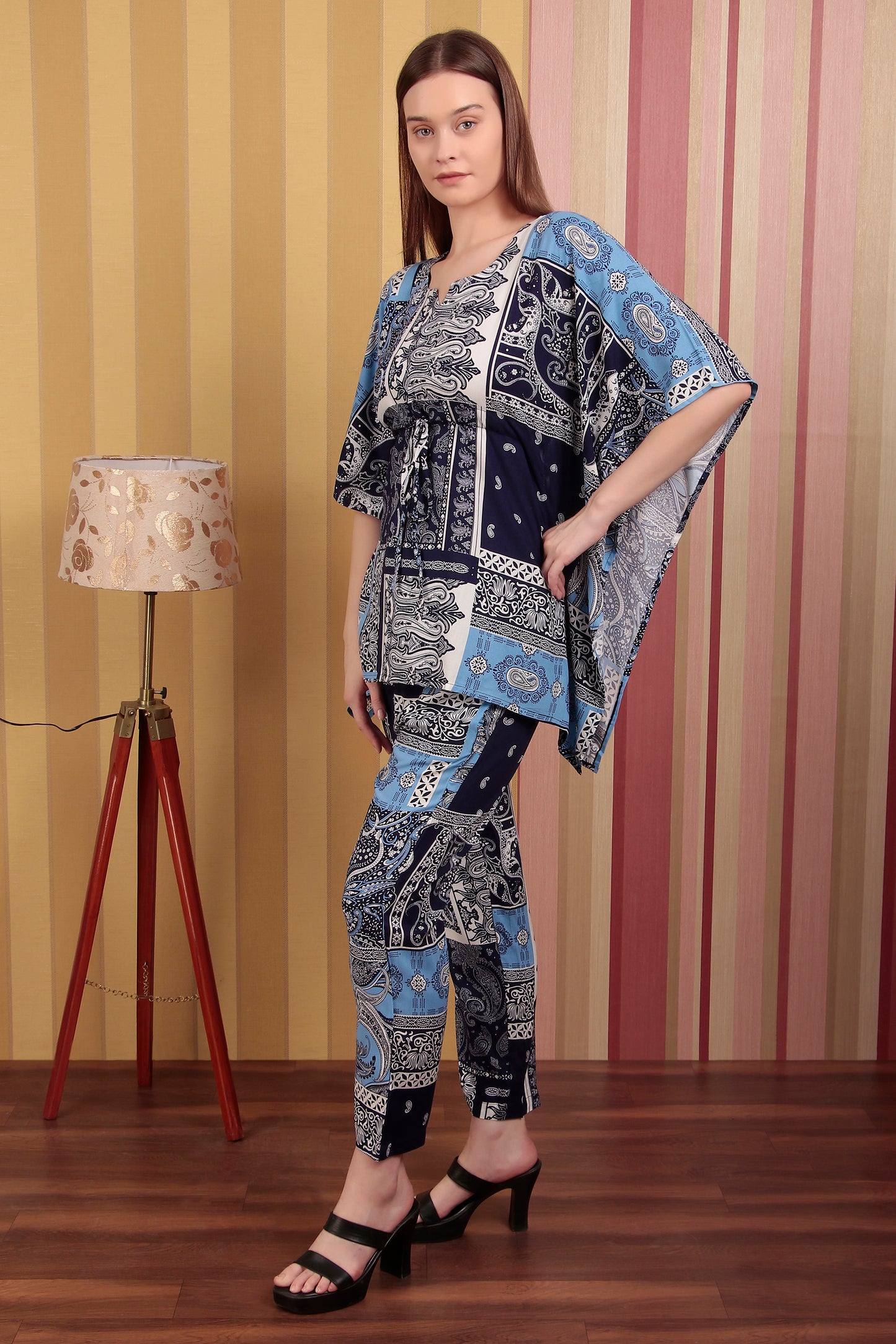 Blue & White Abstract Print Viscose Rayon Kaftan Co-ord Set (CLS15SD3BLUE)